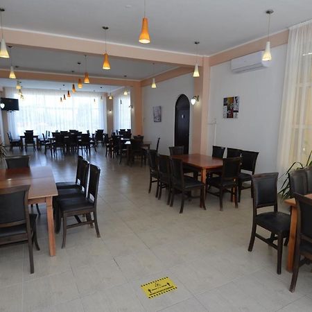 Hotel Intim Costinești Εξωτερικό φωτογραφία