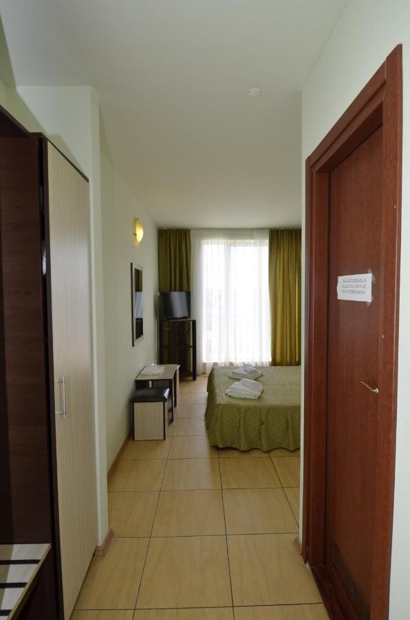 Hotel Intim Costinești Εξωτερικό φωτογραφία