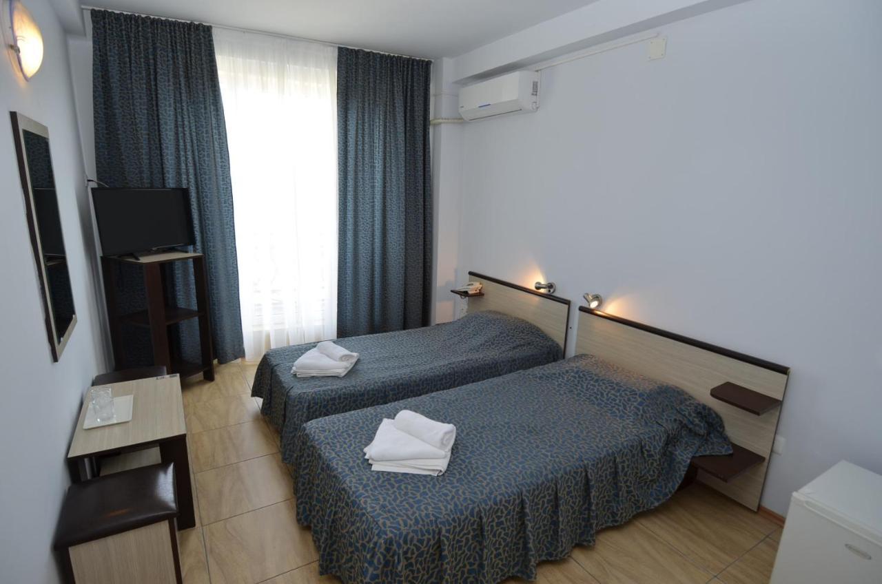 Hotel Intim Costinești Εξωτερικό φωτογραφία